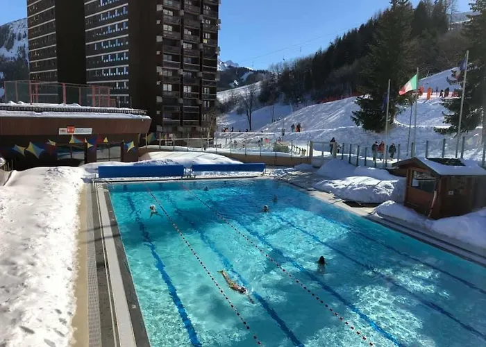 Les Pistes * Le Corbier